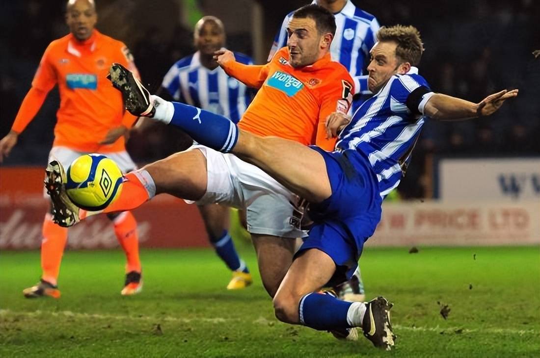 kaiyun官网-布莱顿训练开放日；今夜绝杀压哨引欢呼；亚冠在即；临场指挥获称赞(曼联vs布莱顿极限反弹)