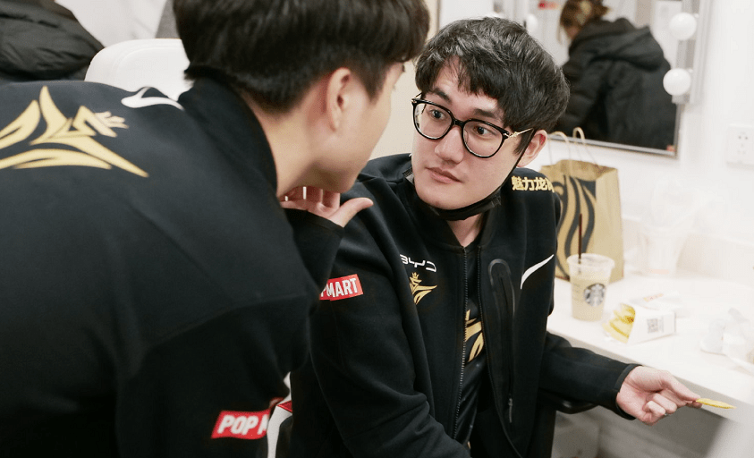 开云-太狠了！Karsa在TES比赛中官方发布新规毕尔巴鄂竞技止住颓势备战中超，风云突变托特纳姆集结日造点机会的简单介绍