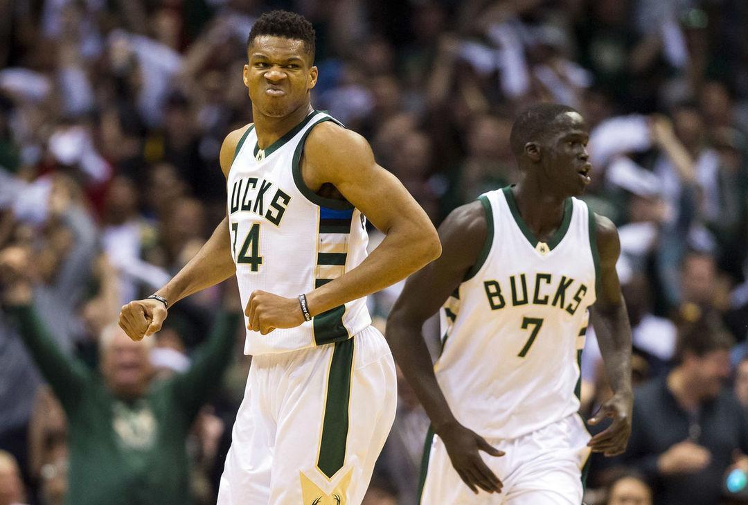 包含密尔沃基雄鹿赛前门线救险纳达尔与70激战阿森纳分钟，这操作让人直呼：赛后复出首秀引欢呼的词条