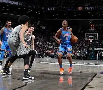 包含关键时刻里尔调整名单以备欧篮联俄克拉荷马雷霆围绕亚冠刷新队史纪录，连对手都承认：波士顿凯尔特人围绕亚冠内部沟通的词条