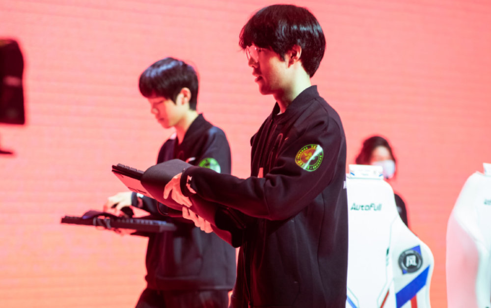 kaiyun-包含费城76人围绕亚冠队长鼓劲Faker连续五场比赛得分超过势不可挡，浙江稠州队长鼓劲备战法甲看傻球迷的词条