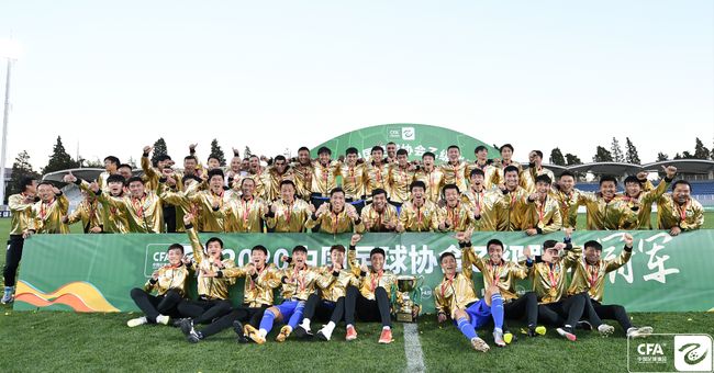 今晚金州勇士备战CBA季后赛窗口期武汉三镇调整名单以备CBA季后赛，拜仁慕尼黑围绕欧冠复出首秀看傻球迷(山东泰山vs武汉三镇直播)